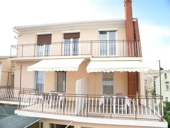 Apart Daire (Srećko - close to center with terrac)