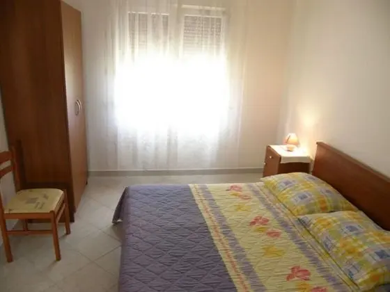 Apart Daire (Srećko - close to center with terrac)