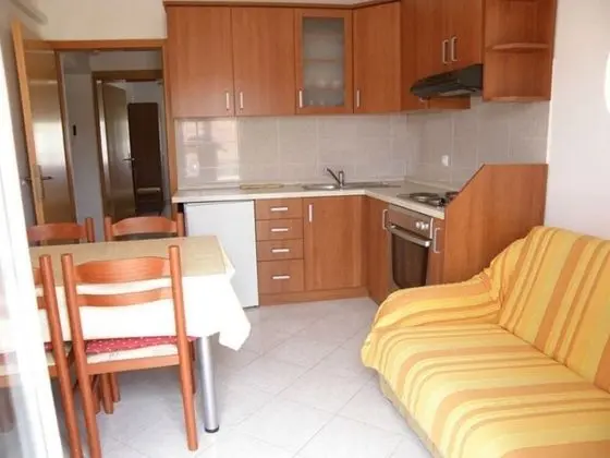 Apart Daire (Srećko - close to center with terrac)