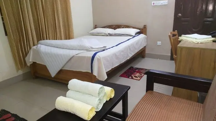 Family Üç Kişilik Oda, Birden Çok Yatak, Sigara İçilebilir, Şehir Manzaralı