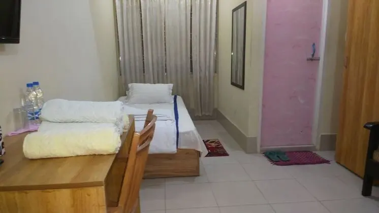Family Üç Kişilik Oda, Birden Çok Yatak, Sigara İçilebilir, Şehir Manzaralı