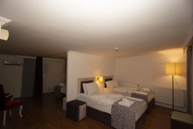 Family Suite,Şehir Manzaralı,Jakuzili ve Teraslı