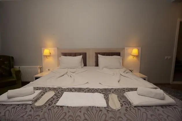 Jakuzili Standart Oda, Şehir Manzaralı, Jakuzili