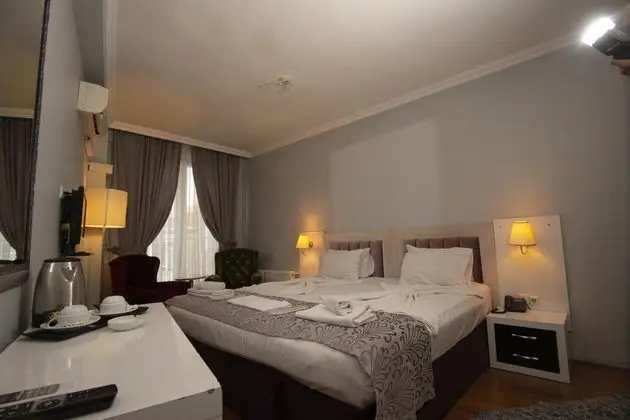 Jakuzili Standart Oda, Şehir Manzaralı, Jakuzili
