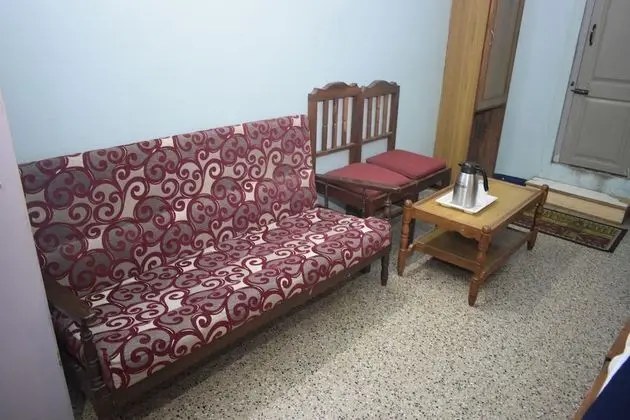 Üç Kişilik Oda