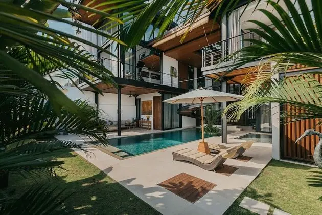 Deluxe Villa
