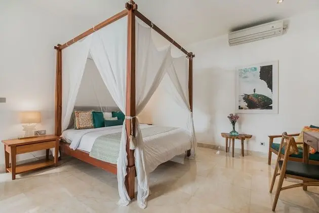Deluxe Villa