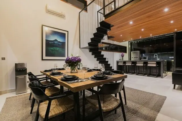 Deluxe Villa
