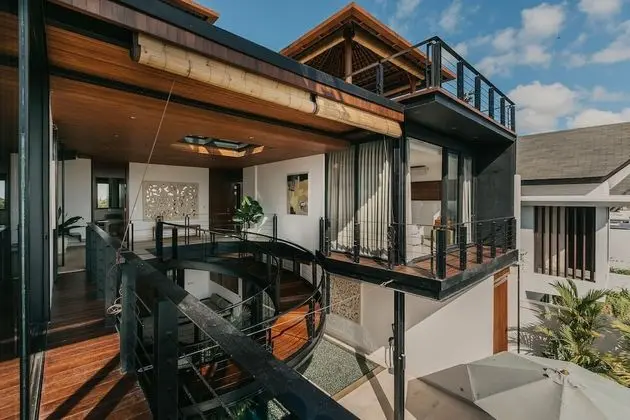Luxury Villa