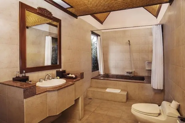 Standard Villa, 2 Yatak Odası, Bahçeli