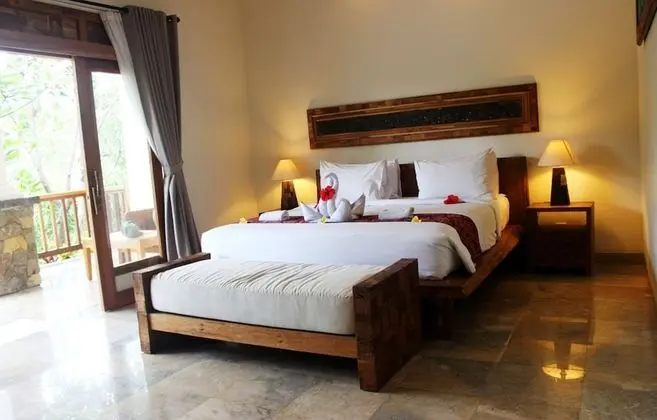 Süit (Comp Daily Aft Tea & Welcome Massage)