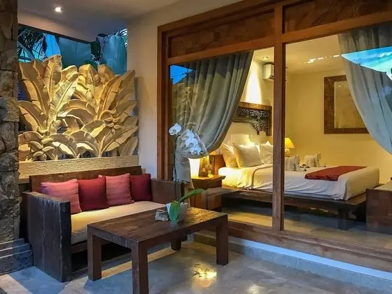 Süit (Comp Daily Aft Tea & Welcome Massage)