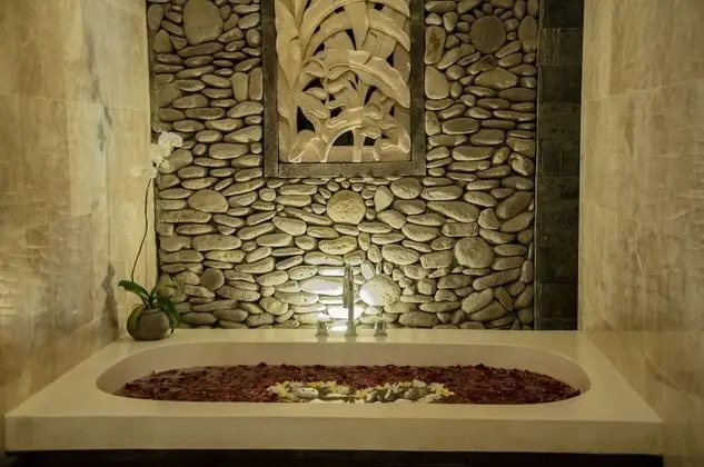 Süit (Comp Daily Aft Tea & Welcome Massage)