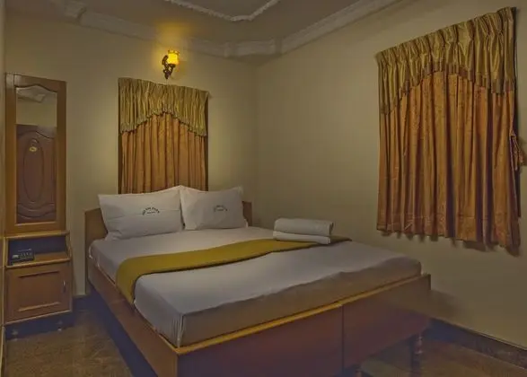Economy Double Room non AC