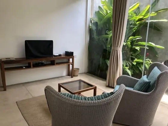 Tek Büyük Yataklı Oda (Palm)