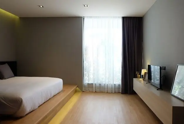 Deluxe Tek Büyük Yataklı Oda