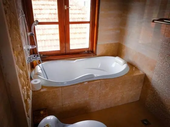 Romantic Villa, 2 Yatak Odası, Kişiye Özel Havuzlu, Avlu Manzaralı