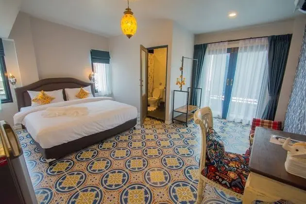Superior Double Room with Balcony