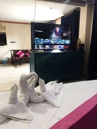 Honeymoon Sweet