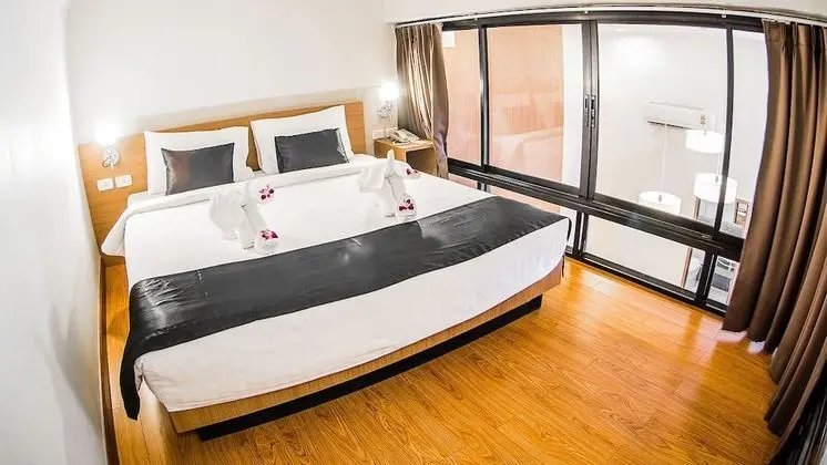 Dubleks, 1 En Büyük (King) Boy Yatak, Sigara İçilmez, Mutfak