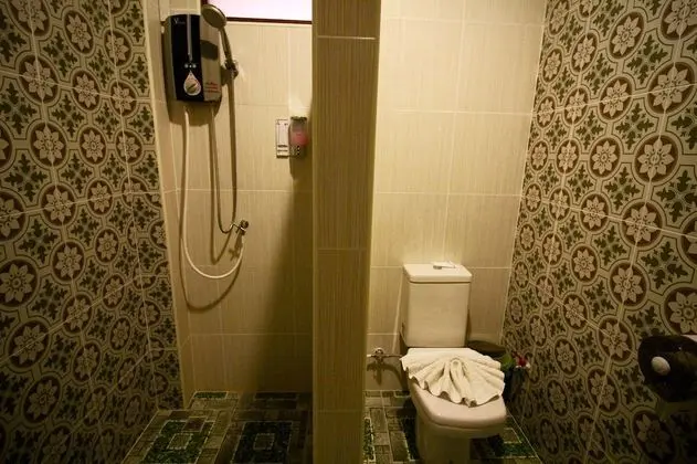 Deluxe VIP for 4 People