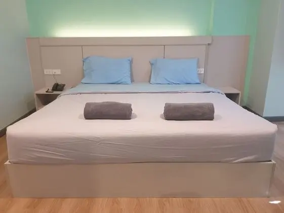 Standard Tek Büyük Yataklı Oda