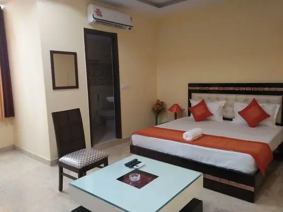 Deluxe Tek Büyük Yataklı Oda, 1 Çift Kişilik Yatak, Sigara İçilmez, Şehir Manzaralı