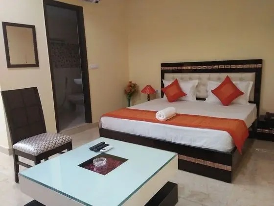 Deluxe Tek Büyük Yataklı Oda, 1 Çift Kişilik Yatak, Sigara İçilmez, Şehir Manzaralı