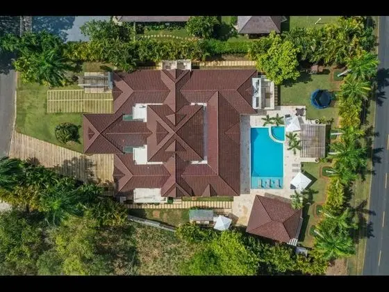 Villa, 4 Yatak Odası, Engellilere Uygun, Sıcak Su Havuzu