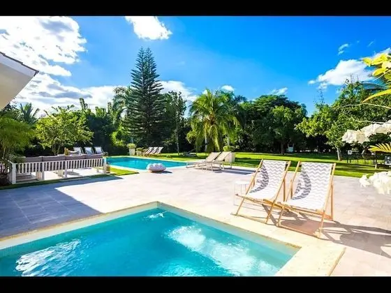 Villa, 4 Yatak Odası, Engellilere Uygun