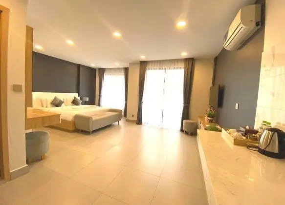 Deluxe Tek Büyük Yataklı Oda