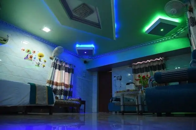 Luxury Tek Büyük Yataklı Oda