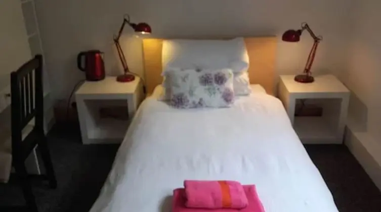 Comfort Tek Kişilik Oda