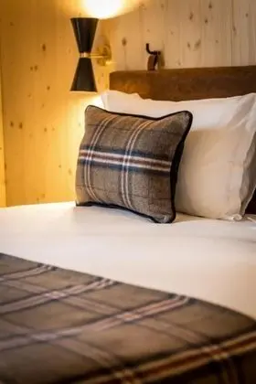 Classic Tek Büyük veya İki Ayrı Yataklı Oda