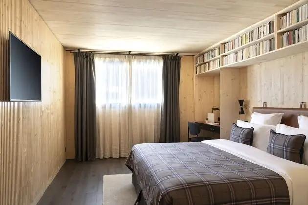 Superior Tek Büyük veya İki Ayrı Yataklı Oda