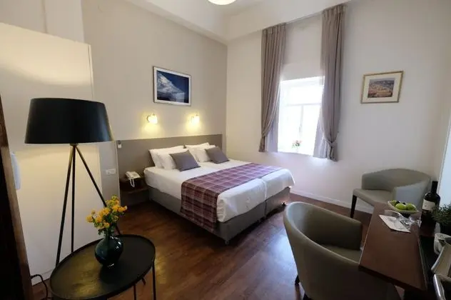 İki Ayrı Yataklı Oda, Bahçe Manzaralı