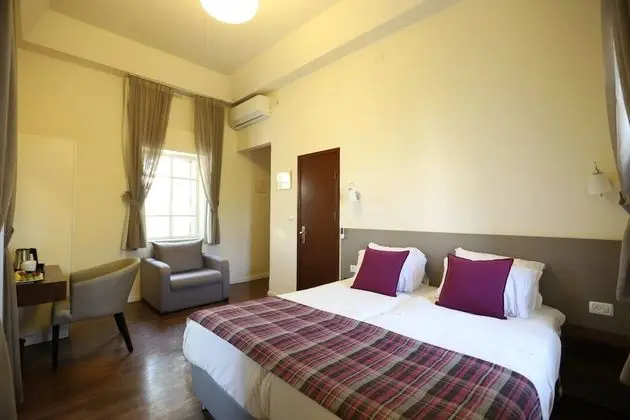 İki Ayrı Yataklı Oda, Bahçe Manzaralı