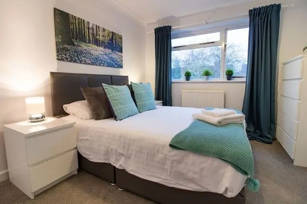 Premium Tek Büyük Yataklı Oda, 1 Çift Kişilik Yatak, Sigara İçilmez, Bahçe Manzaralı