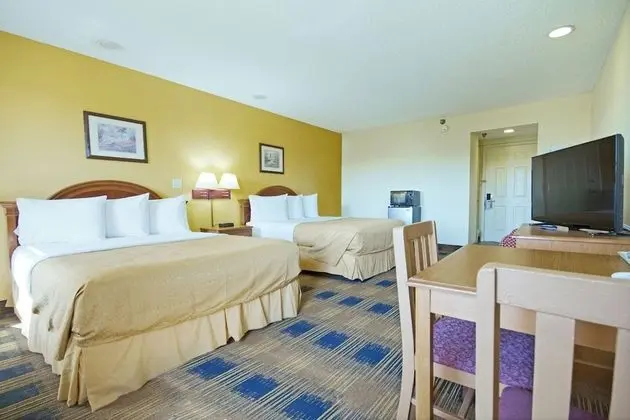 Standard Oda, 2 Büyük (Queen) Boy Yatak