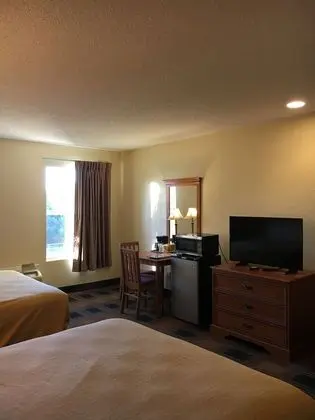 Standard Oda, 2 Büyük (Queen) Boy Yatak