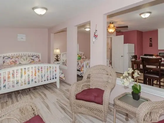 Ev, 2 Büyük (Queen) Boy Yatak, Mutfak