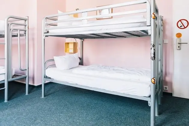 Ortak Ranzalı Oda, Sadece kadınlar için (6 Bed)