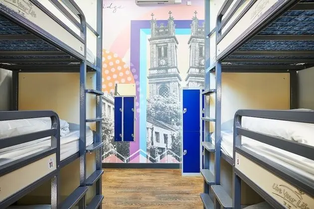 Bed in 12 Bed Dorm, shared bathroom