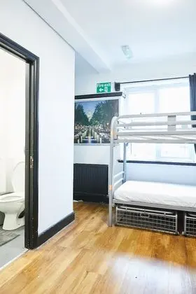 Bed in 8 Bed Mixed Dorm