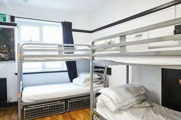 Bed in 8 Bed Mixed Dorm