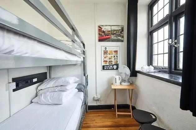Private 2 Bunk Room, Shared Bathroom