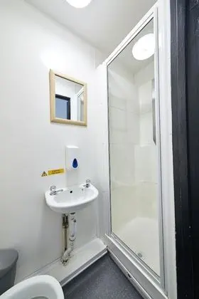Private 2 Bunk Room, Shared Bathroom