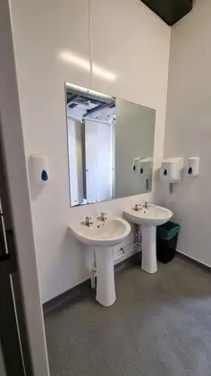 Bed in 18 Pod Dorm with Shared Bathroom