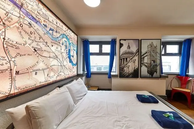 Tek Büyük Yataklı Oda, Banyolu/Duşlu