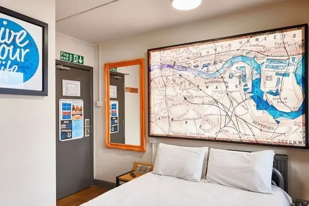 Tek Büyük Yataklı Oda, Banyolu/Duşlu